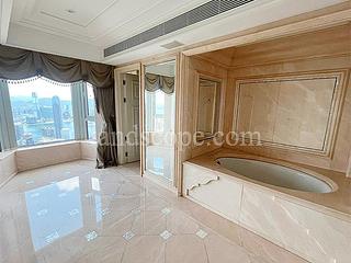 The Peak - Altadena House 08