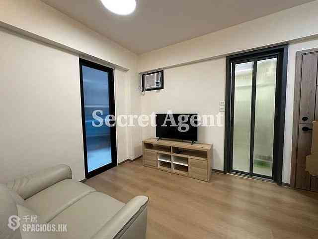Central - 6-12, Tit Hong Lane 01