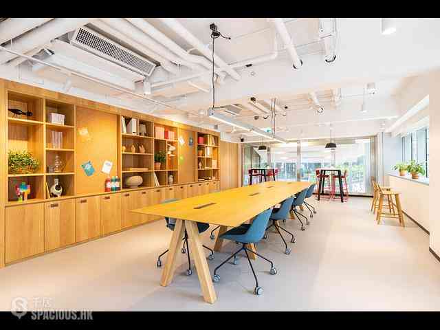 Wan Chai - 8QRE 01