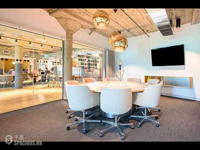 Wan Chai - 8QRE 05