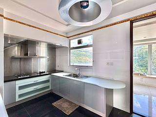 Tai Hang - The Legend 22