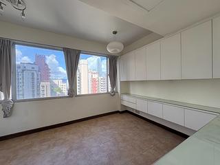 Mid Levels Central - Woodland Court 02