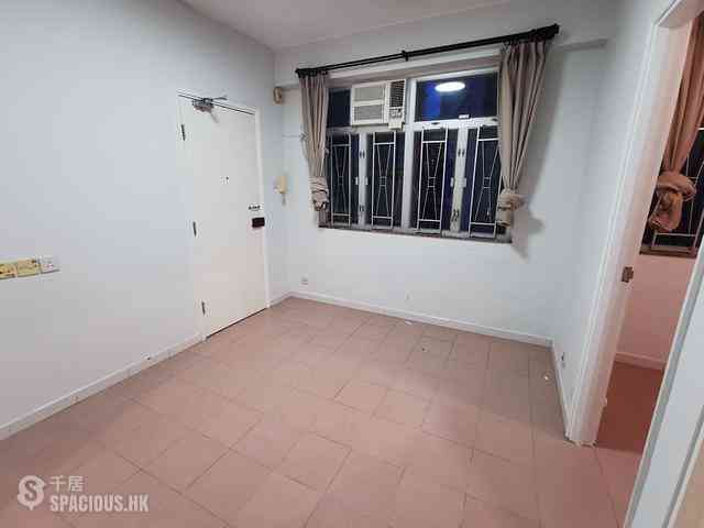 Quarry Bay - Kiu Ying Building 02