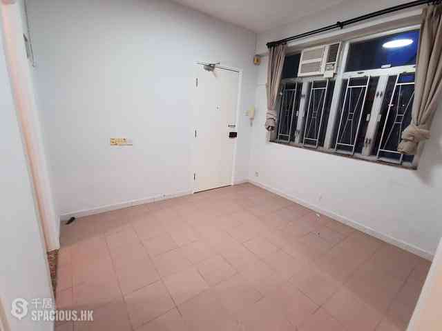 Quarry Bay - Kiu Ying Building 09