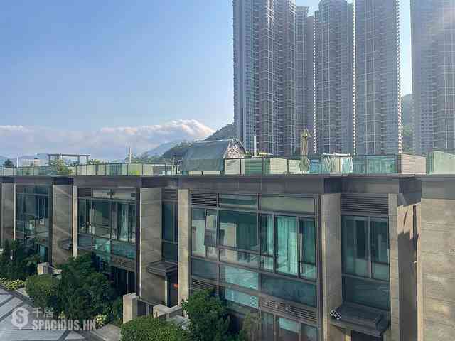 Tseung Kwan O - Capri Block 3 06