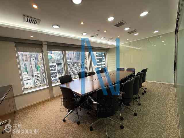 Sheung Wan - Shun Tak Centre - China Merchants Tower 05
