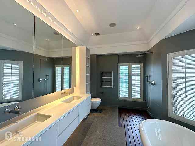 Shouson Hill - Bay Villas 09