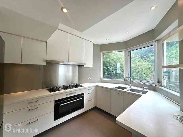 Shouson Hill - Bay Villas 05