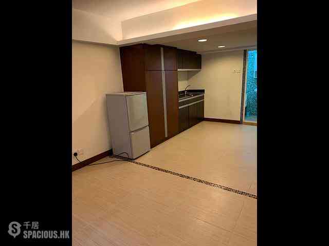 Shek Tong Tsui - Wing Foo Building 02