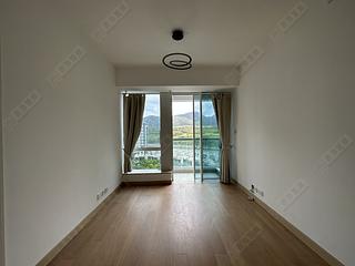 Tseung Kwan O - Monterey Block 3 02
