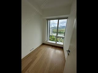 Tseung Kwan O - Monterey Block 3 05
