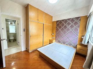 Sai Ying Pun - Kingsfield Tower Block B 08