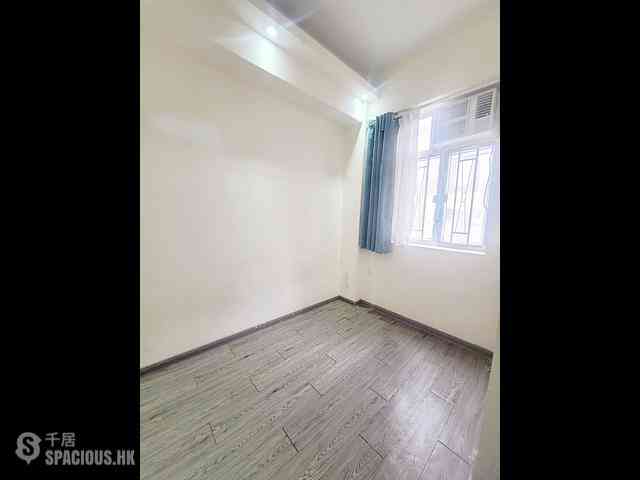 Sham Shui Po - 79, Apliu Street 03