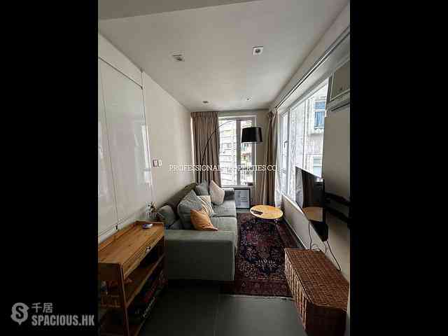 Mid Levels Central - Woodlands Court 01