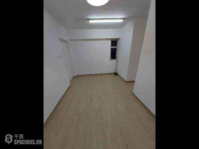Wan Chai - Kam Shing Building 03