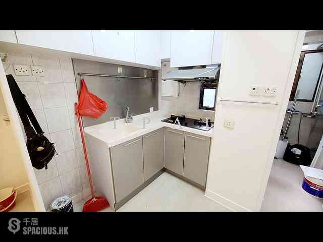 North Point - Bo Shing Court 04