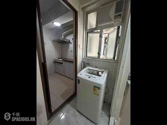 Kennedy Town - Luen Wai Apartment 05