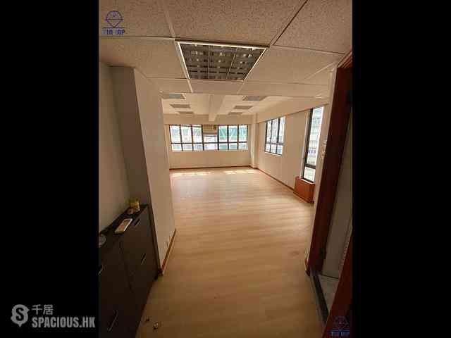 Sheung Wan - Hang Fat Building 01