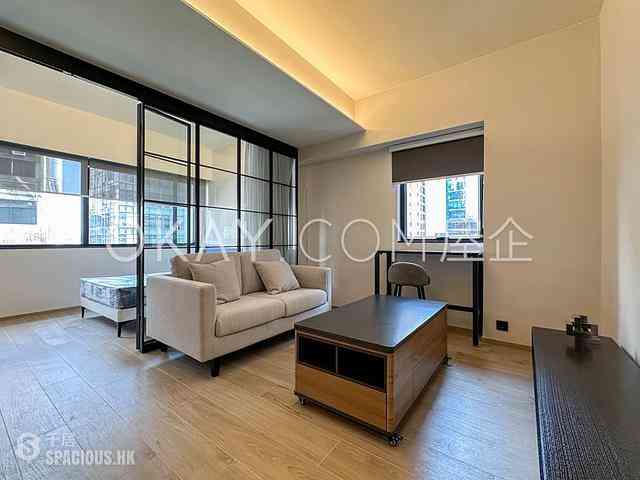 Central - 108-110, Wellington Street 02