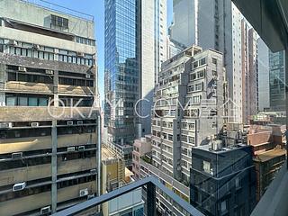 Central - 108-110, Wellington Street 10