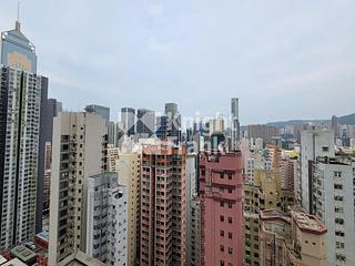 Wan Chai - The Avenue 03