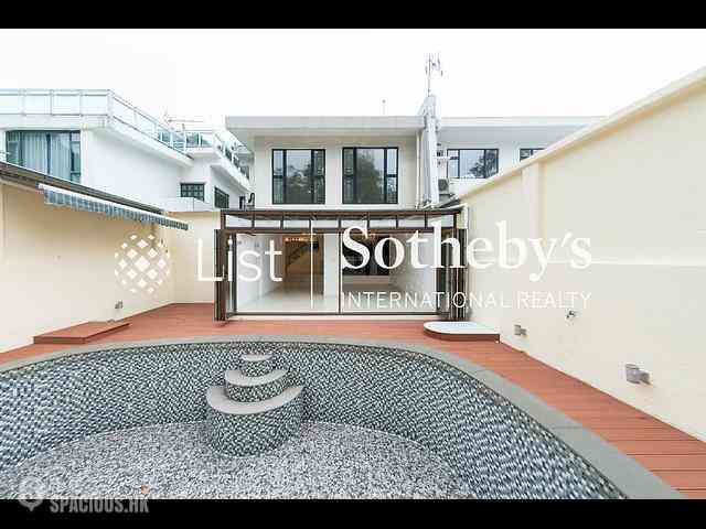Clear Water Bay - Fragrant Villas 01