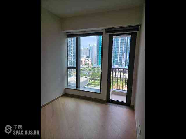 Wong Chuk Hang - The Southside 04