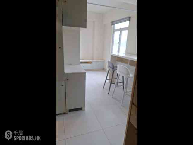 North Point - Yik Hon Building 04
