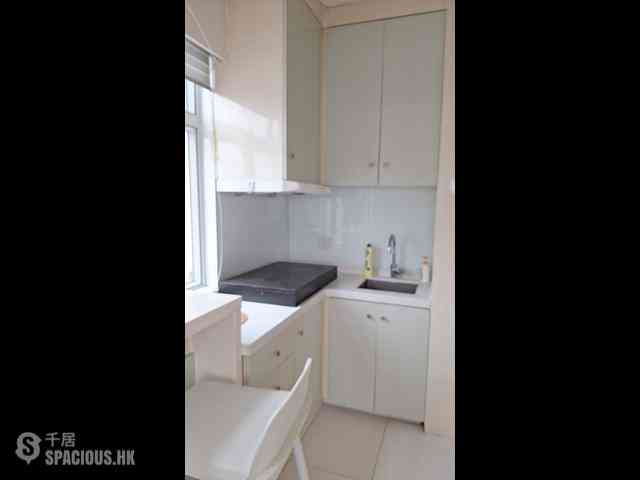 North Point - Yik Hon Building 05