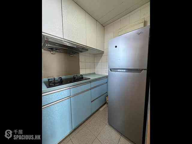 Tung Chung - Seaview Crescent Block 1 09