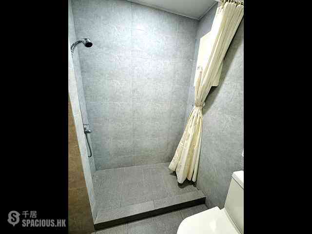 Tung Chung - Seaview Crescent Block 1 11