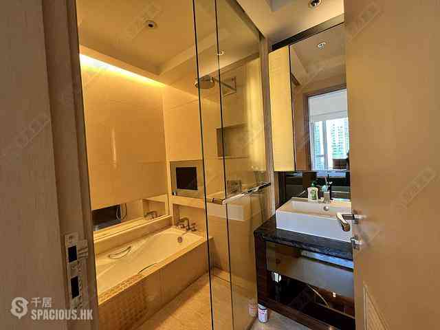 West Kowloon - The Cullinan (Tower 21 Zone 6 Aster Sky) 07