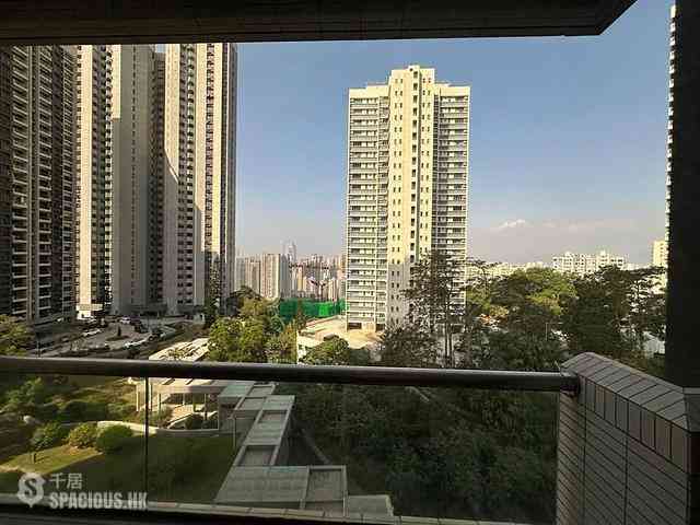 渣甸山 - 嘉云台7座 01