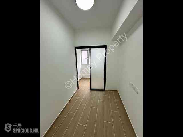 Sai Wan Ho - 168, Shau Kei Wan Road Chai Wan 02