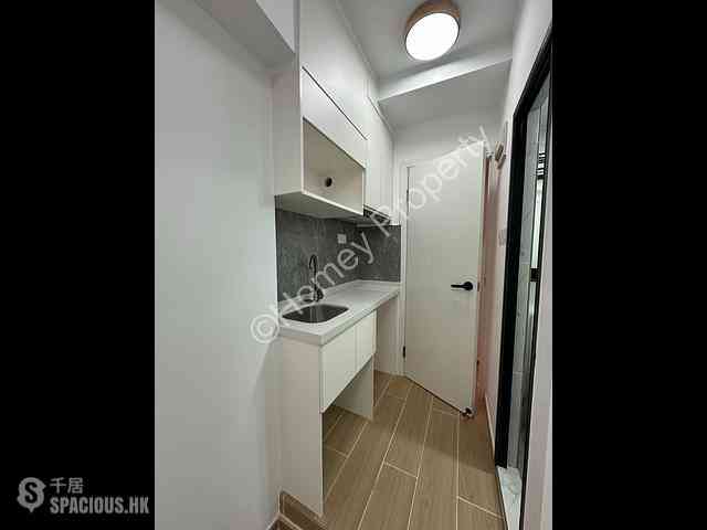 Sai Wan Ho - 168, Shau Kei Wan Road Chai Wan 05