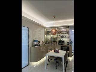 West Kowloon - Sorrento Phase 2 Block 2 03
