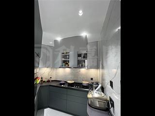 West Kowloon - Sorrento Phase 2 Block 2 05
