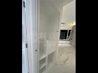 West Kowloon - Sorrento Phase 2 Block 2 08