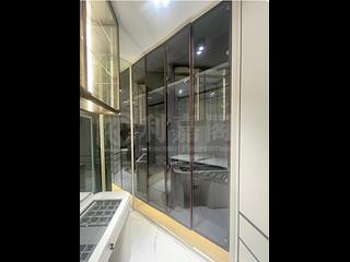 West Kowloon - Sorrento Phase 2 Block 2 10