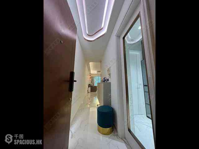 West Kowloon - Sorrento Phase 2 Block 2 03