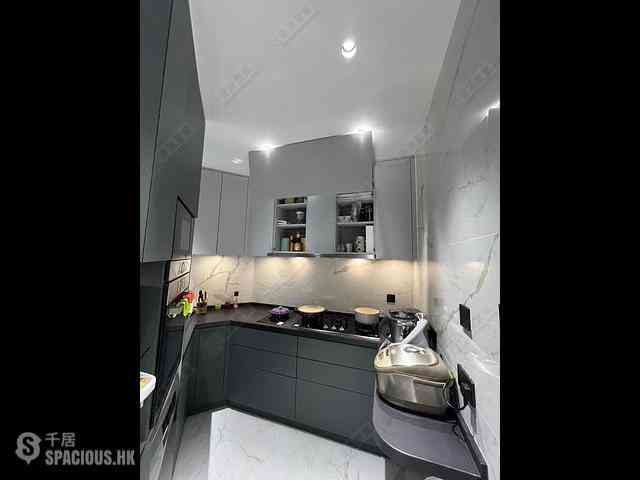 West Kowloon - Sorrento Phase 2 Block 2 04