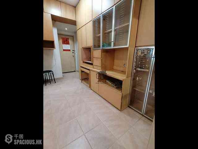 Kennedy Town - Jade Court 03