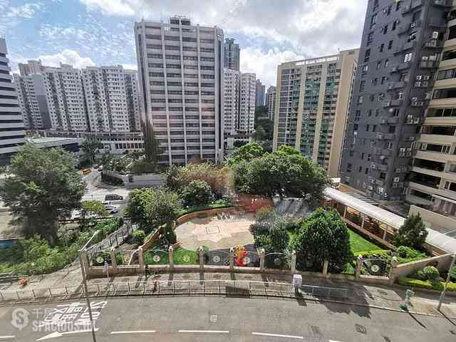 Ho Man Tin - Parc Regal Block 1 02