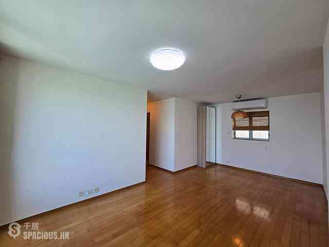 Tung Chung - Seaview Crescent 04