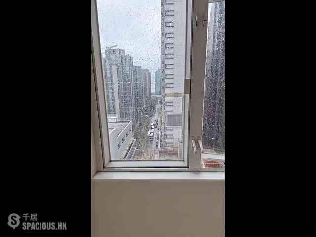 North Point - Yik Hon Building 02