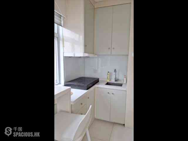 North Point - Yik Hon Building 05
