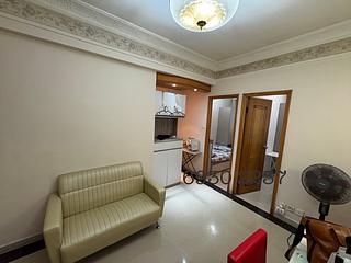 Wan Chai - Lee Wing Building 06