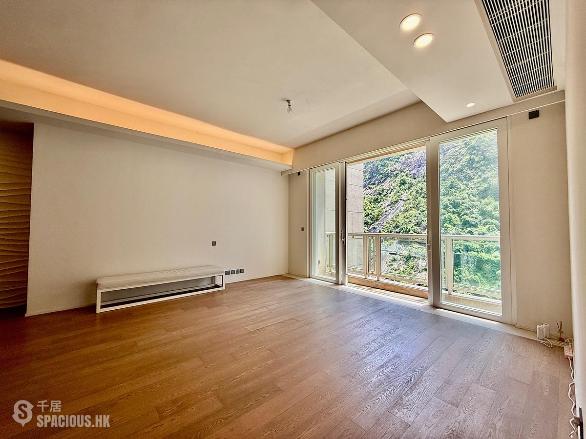 Mid Levels Central - The Morgan 01