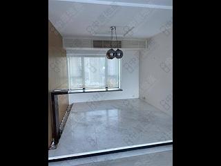 Mid Levels West - 80 Robinson Road 03