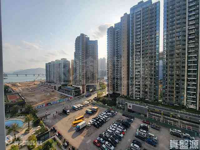 Tseung Kwan O - The Parkside Block 2A 02